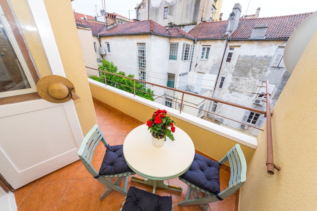 Apartman Verdi 扎达尔 外观 照片