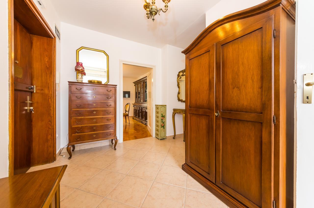 Apartman Verdi 扎达尔 外观 照片