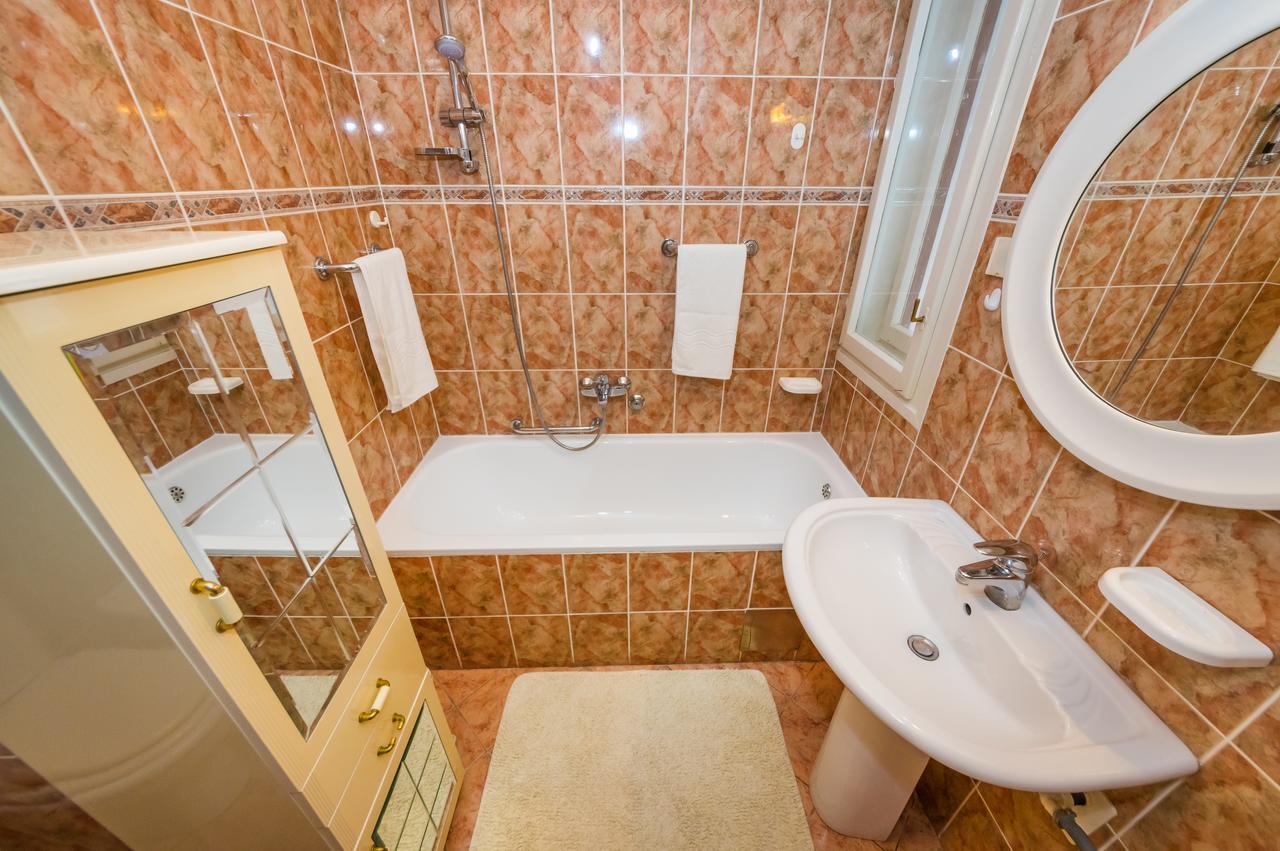 Apartman Verdi 扎达尔 外观 照片